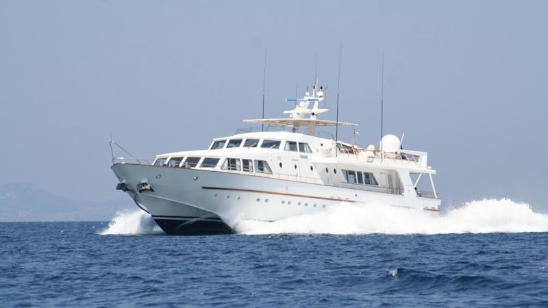 Yacht Charter NAUTA