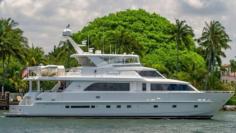 Yacht Charter STERLING V
