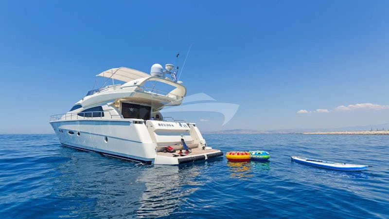 Yacht Charter BELUGA
