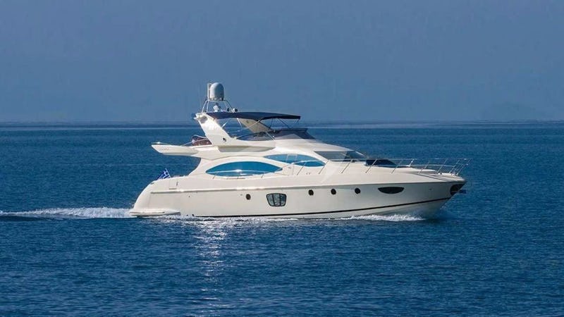 Yacht Charter ALMAZ