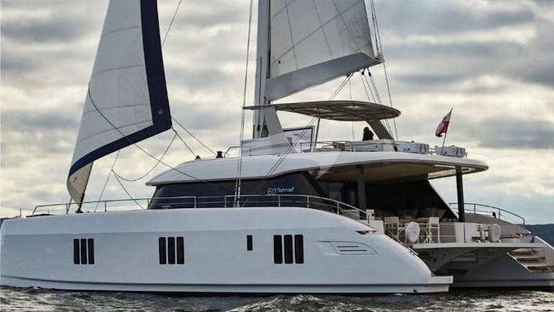 Yacht Charter SAMA