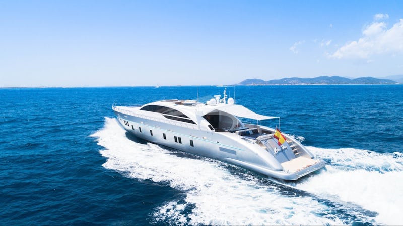 Yacht Charter BLUE JAY