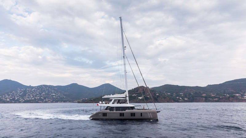 Yacht Charter ANIMA