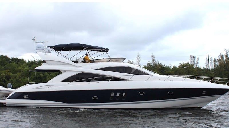 Yacht Charter 2 DREAM