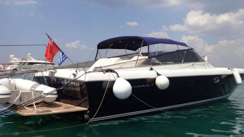 Yacht Charter SNAPPER
