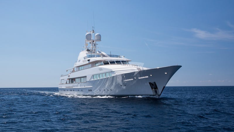 Yacht Charter MQ2