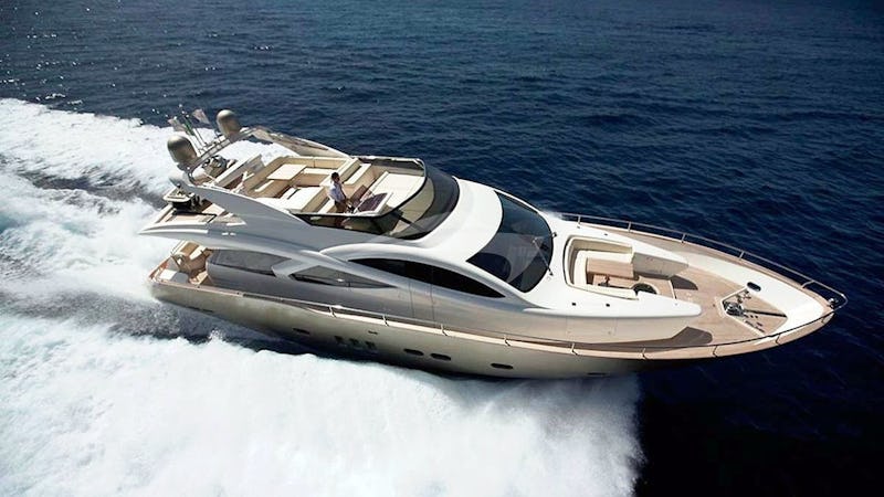 Yacht Charter BLUE ANGEL
