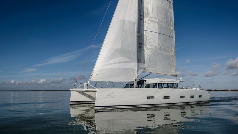 Yacht Charter CYGNUS CYGNUS