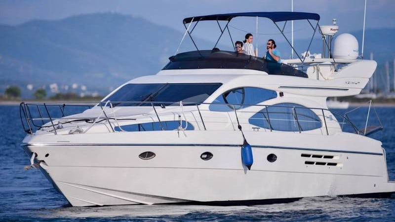 Yacht Charter RIOFRIO