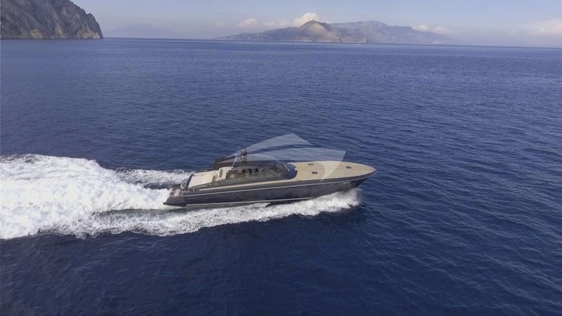 Yacht Charter BLUE MAMBA