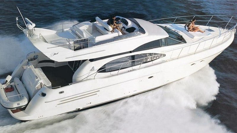Yacht Charter HARRYLOU