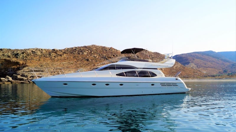 Yacht Charter AVENTURA II