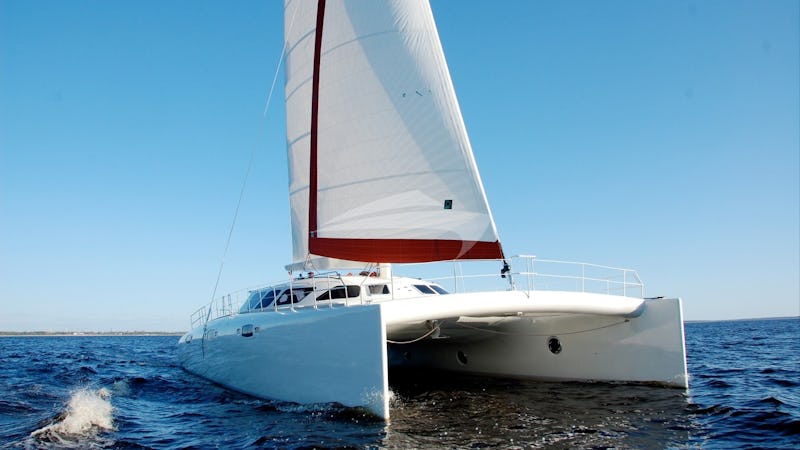 Yacht Charter WILD CAT