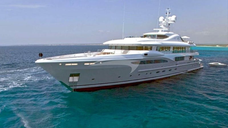 Yacht Charter VENTUM MARIS