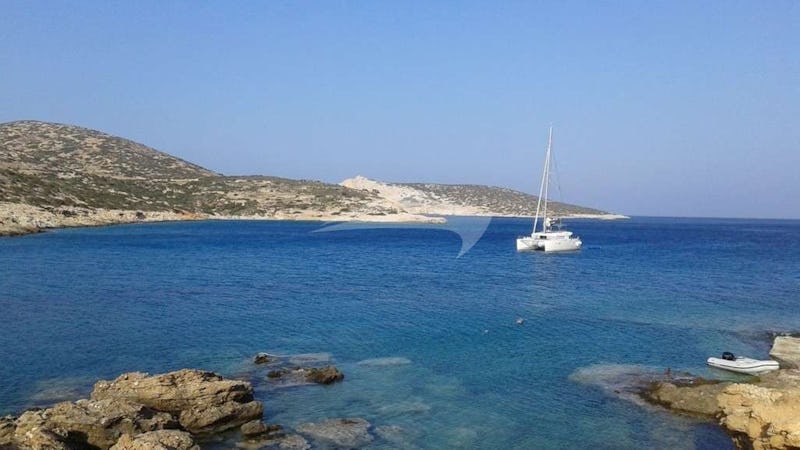 Yacht Charter SKY BLU