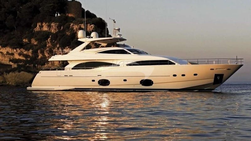 Yacht Charter SEA LION II