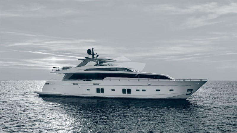 Yacht Charter SALT