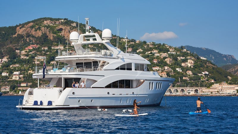 Yacht Charter SEA SHELL