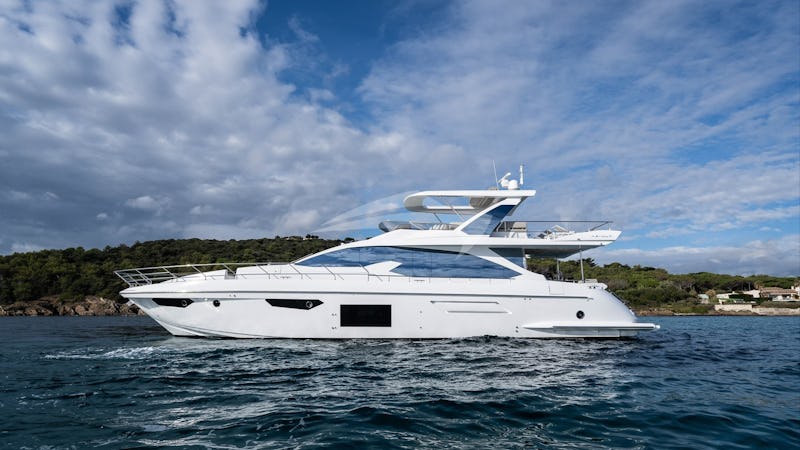 Yacht Charter VABOSA