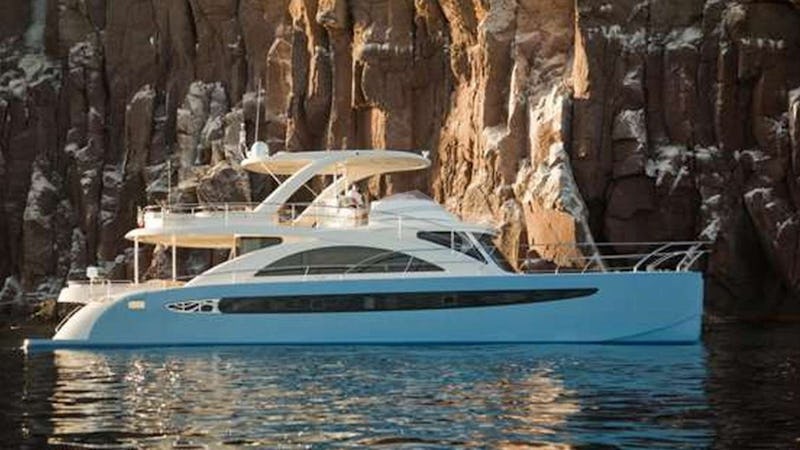 Yacht Charter MAGIC STAR