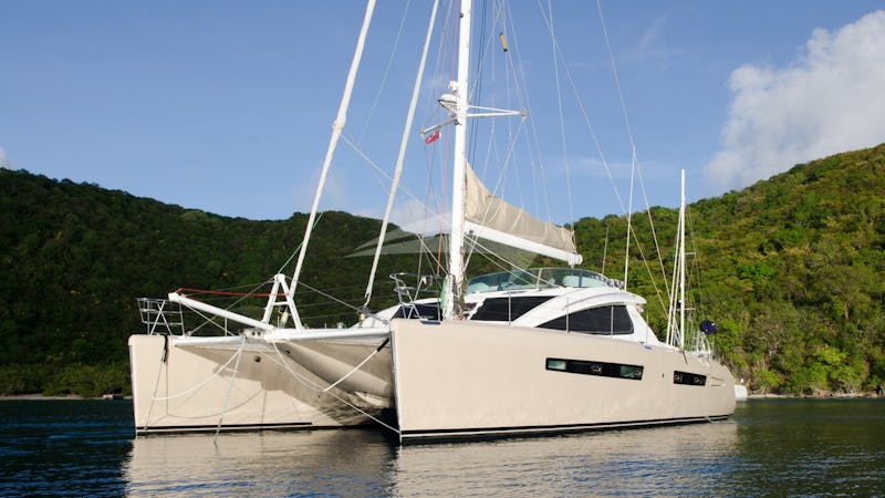 Yacht Charter XENIA 62