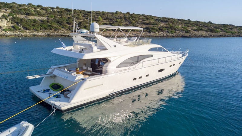 Yacht Charter ALSIUM