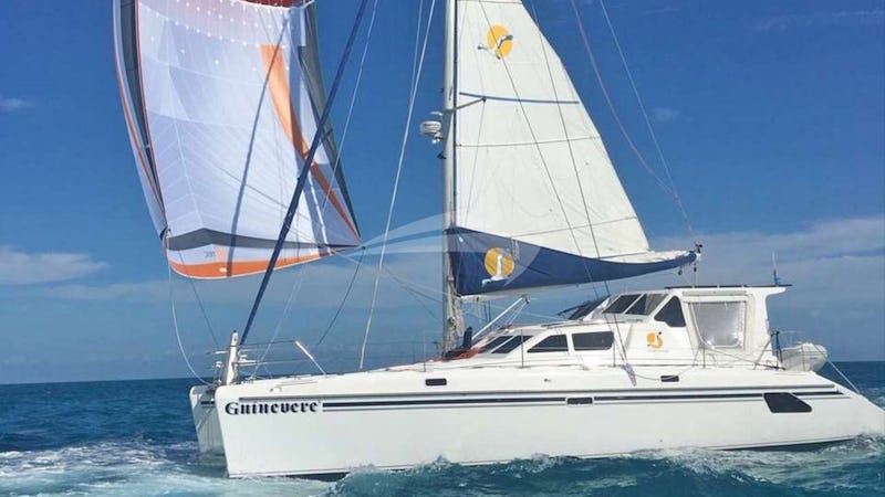 Yacht Charter GUINEVERE