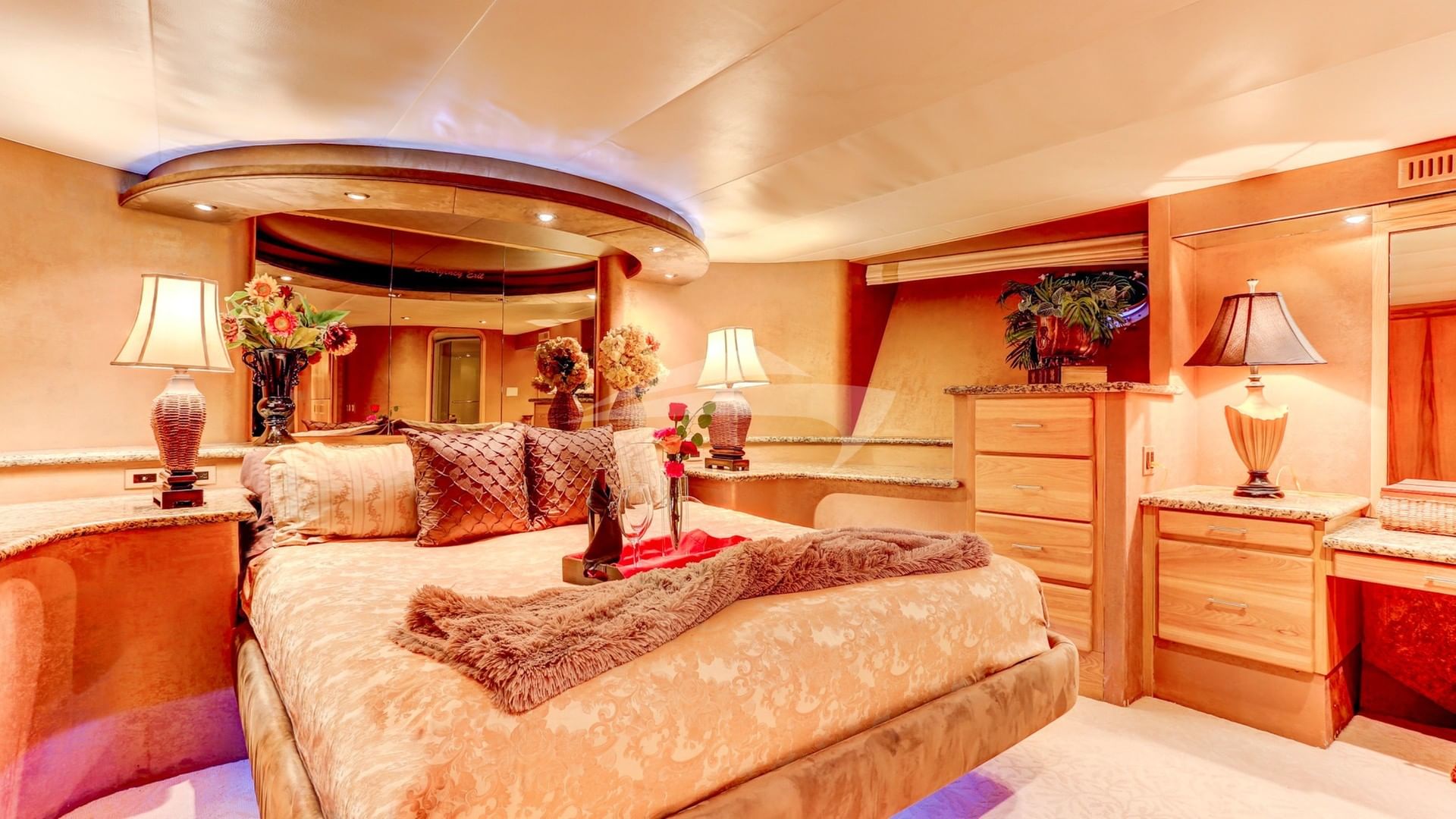 VIP Suite with King bed