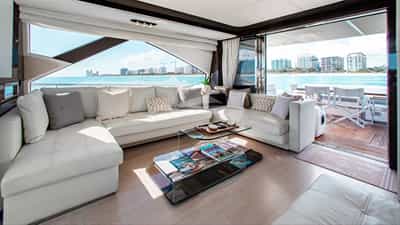 Lounge area