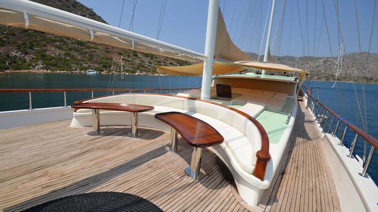 Deck Seating