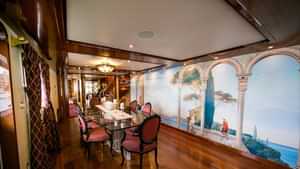 Main Deck Dining