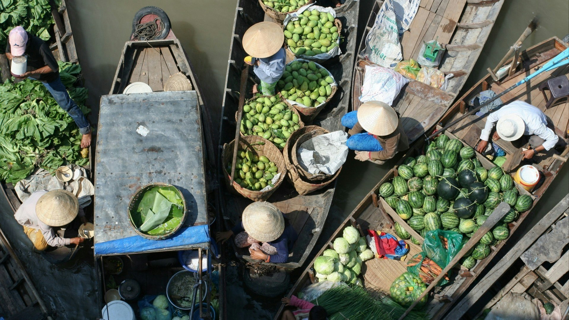 Vegetable merchants at Mekong floating market