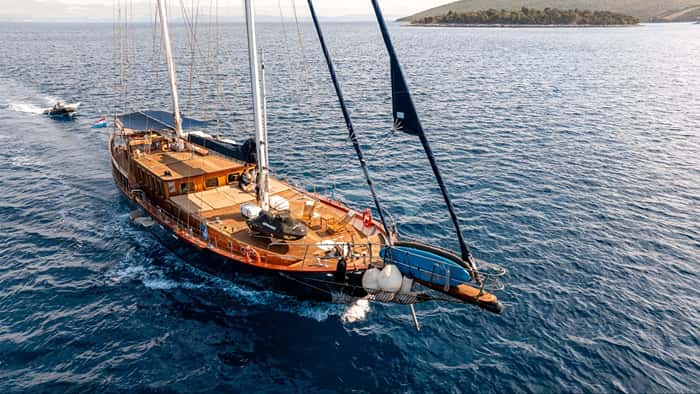 SMART SPIRIT 30m motor yacht charter, photo 5