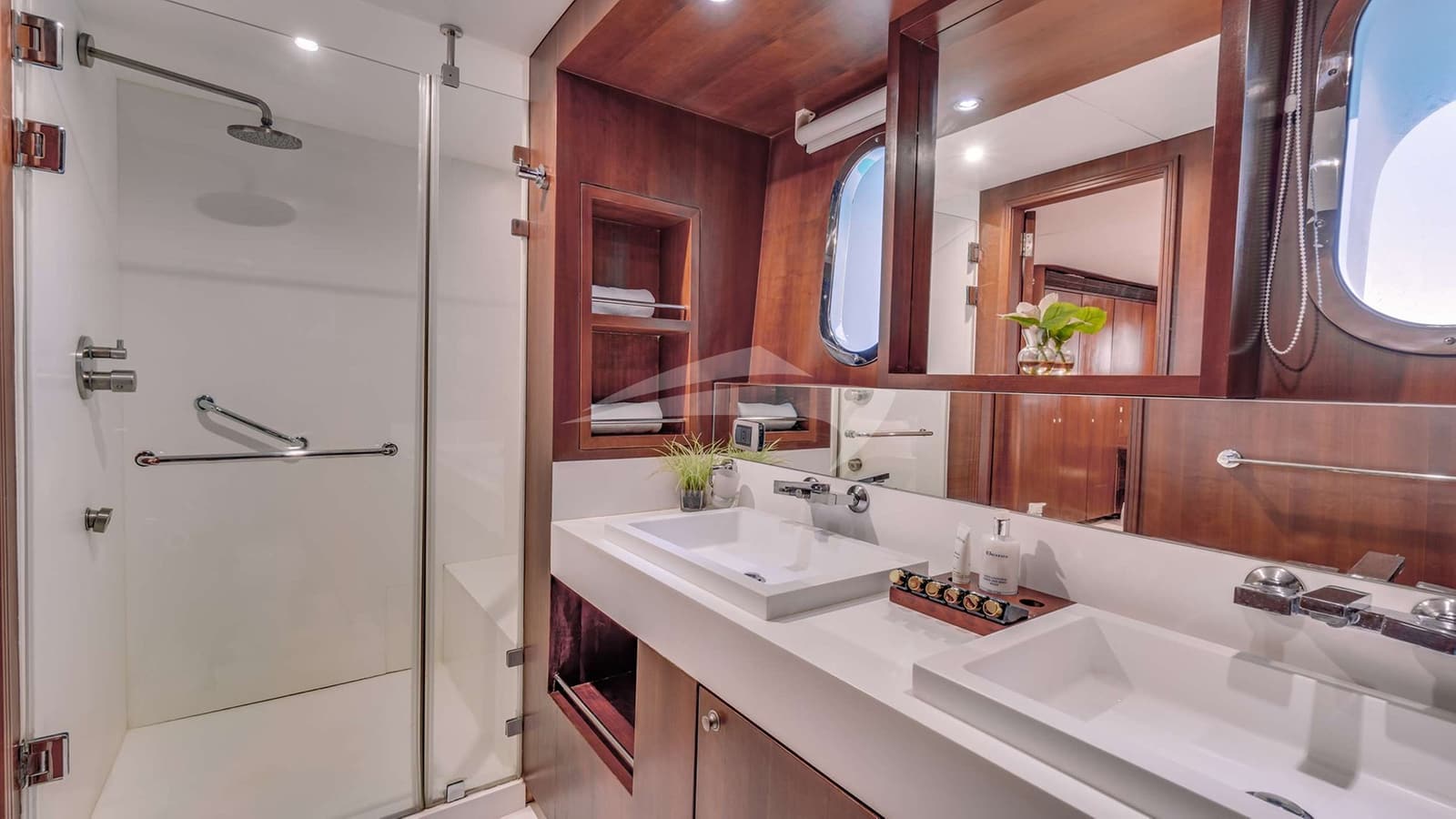 SEVEN SPICES, photo from the yacht portfolio 8