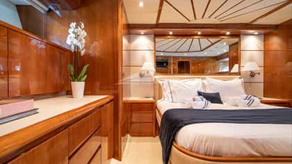 ESTIA POSEIDON 26m motor yacht charter, photo 12