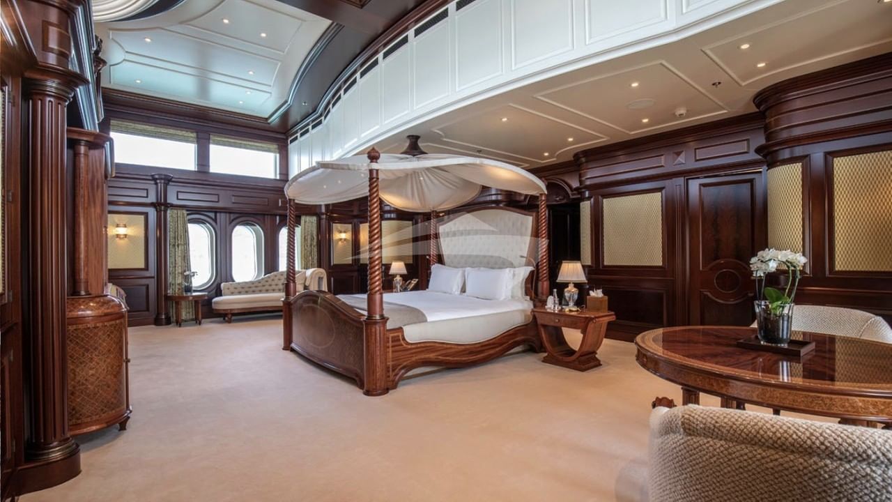 Master cabin