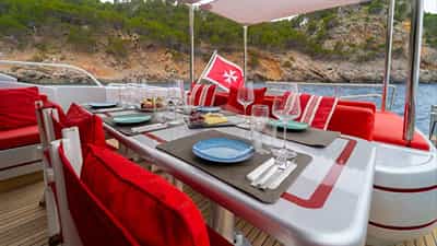 Deck Dining