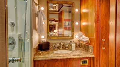 Guest bath
