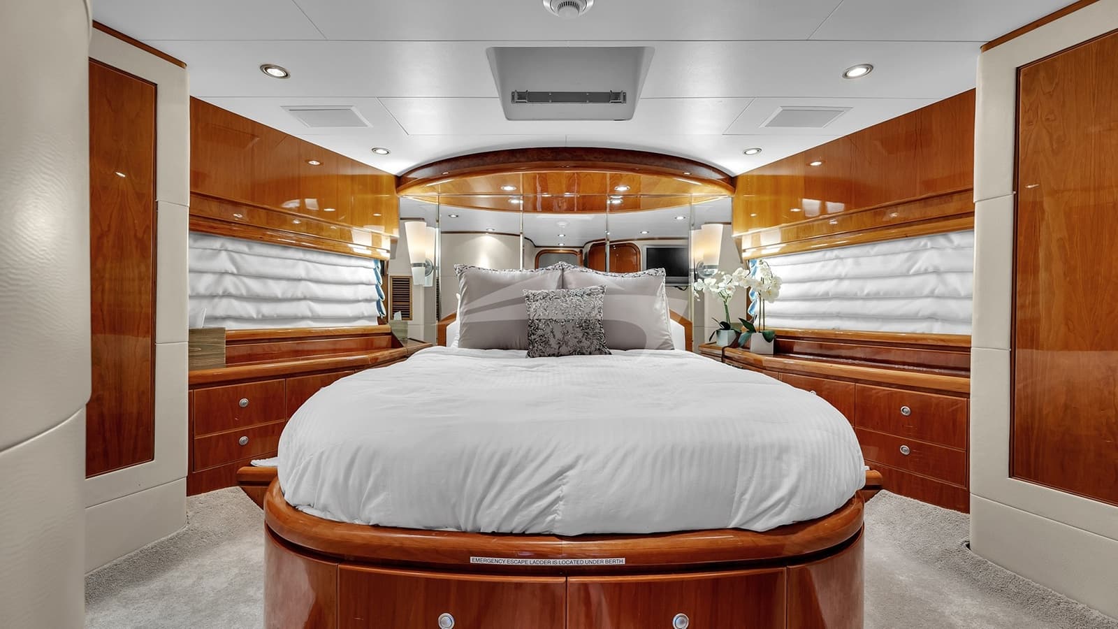 DREAM ON, photo from the yacht portfolio 6