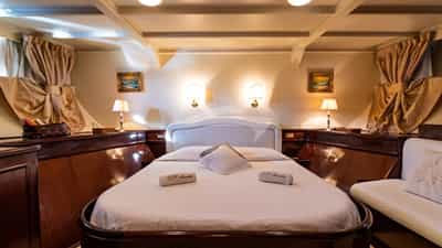 Vip Cabin