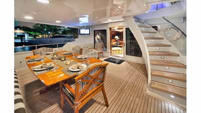 Aft deck dining Al Fresco
