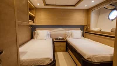 Twin Cabin