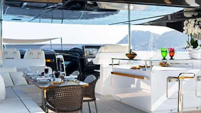 Top Deck
