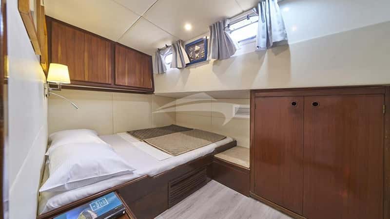 FORTUNA 33m motor yacht charter, photo 3