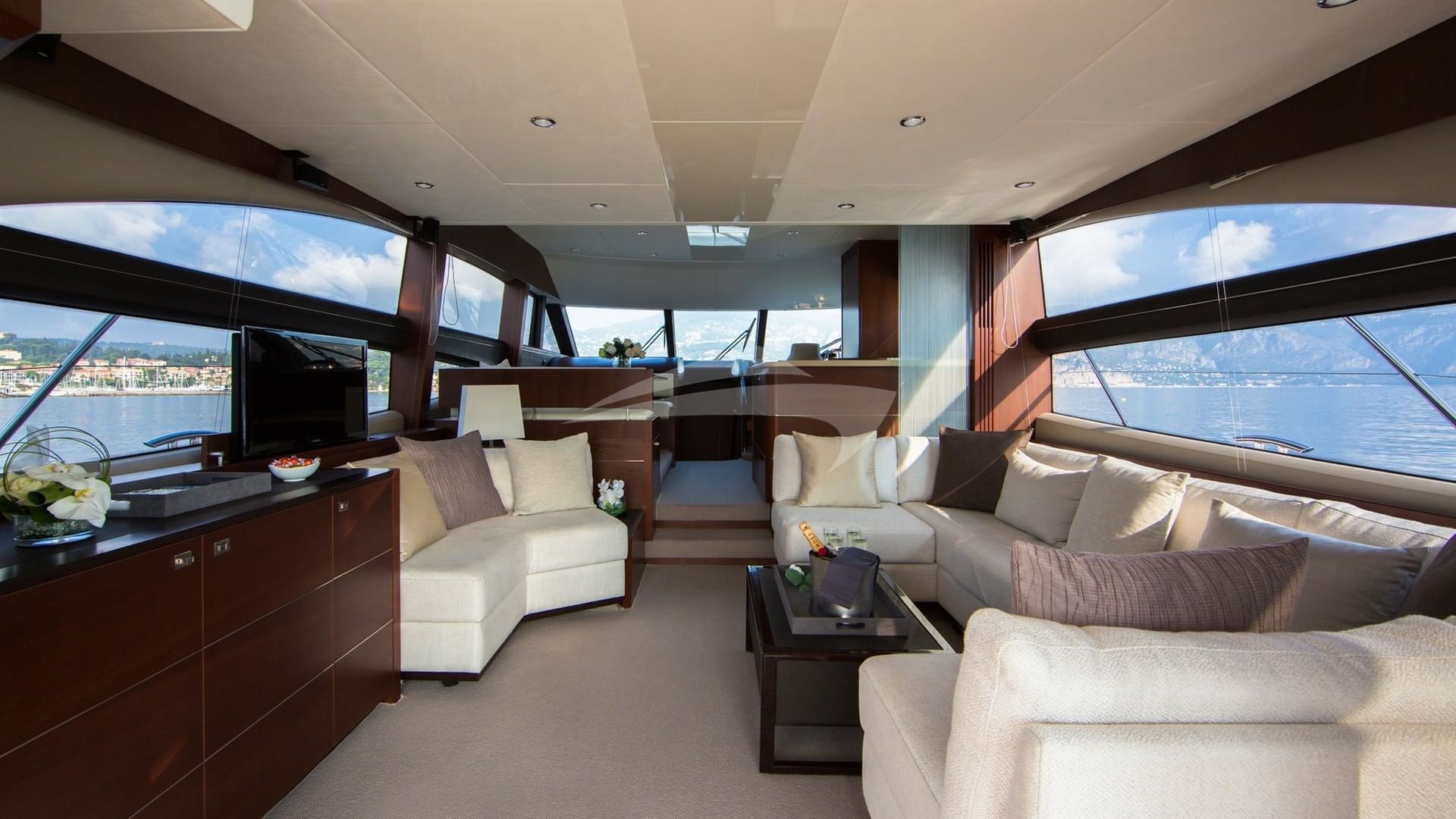 Saloon Looking Forward