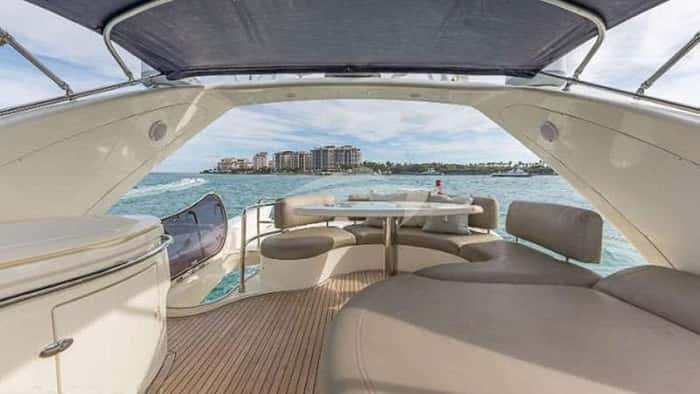 EVOLUTION 21m motor yacht charter, photo 3