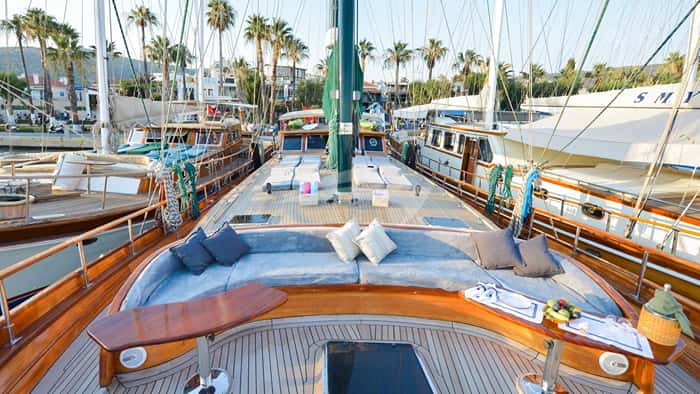ROS MARE 27m motor yacht charter, photo 4