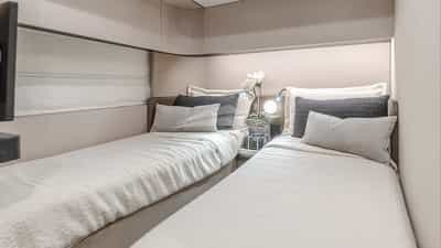 Twin Cabin