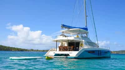 Sunlounge island deployed aft