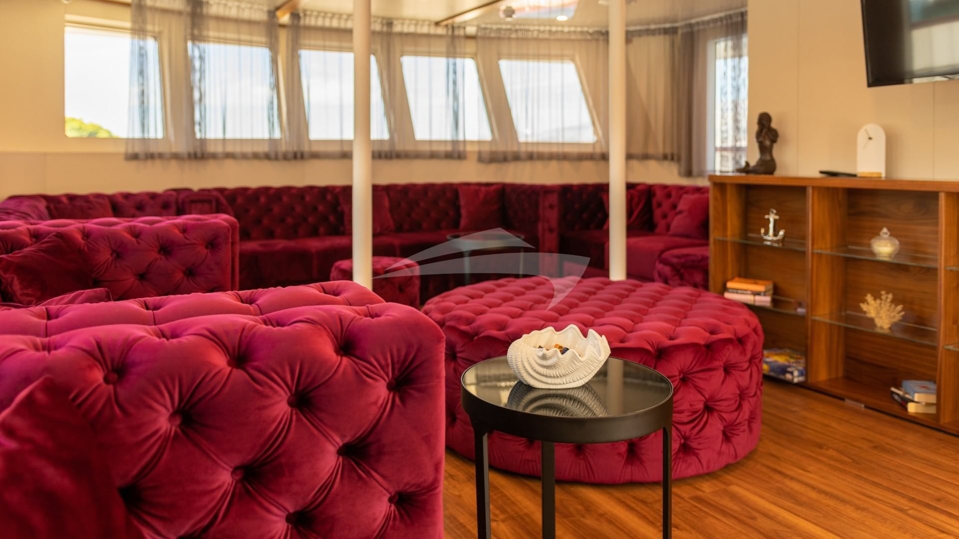 Lounge Area - Sundeck 2